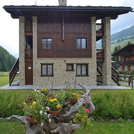 Apartment Gerandin Champoluc Esterno foto
