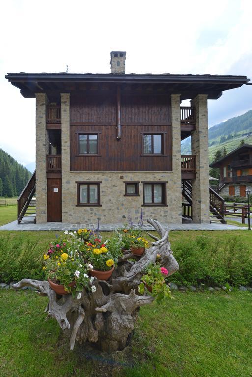 Apartment Gerandin Champoluc Esterno foto
